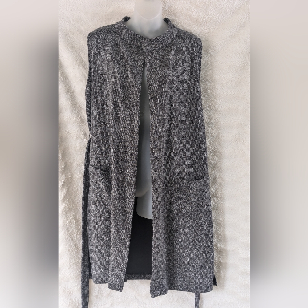 BANANA REPUBLIC Long Vest Sz M Black Grey Sleeveless Open Front Topper